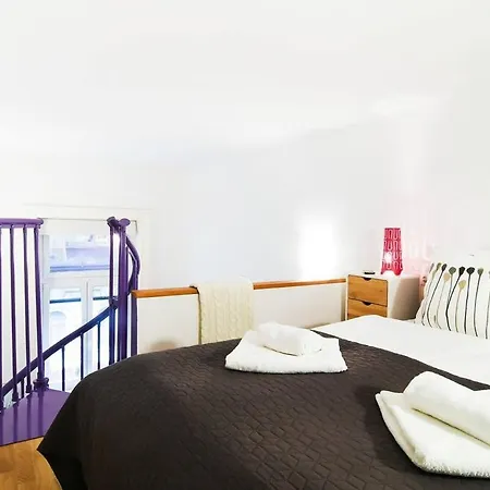 & Colorful Apartmán *